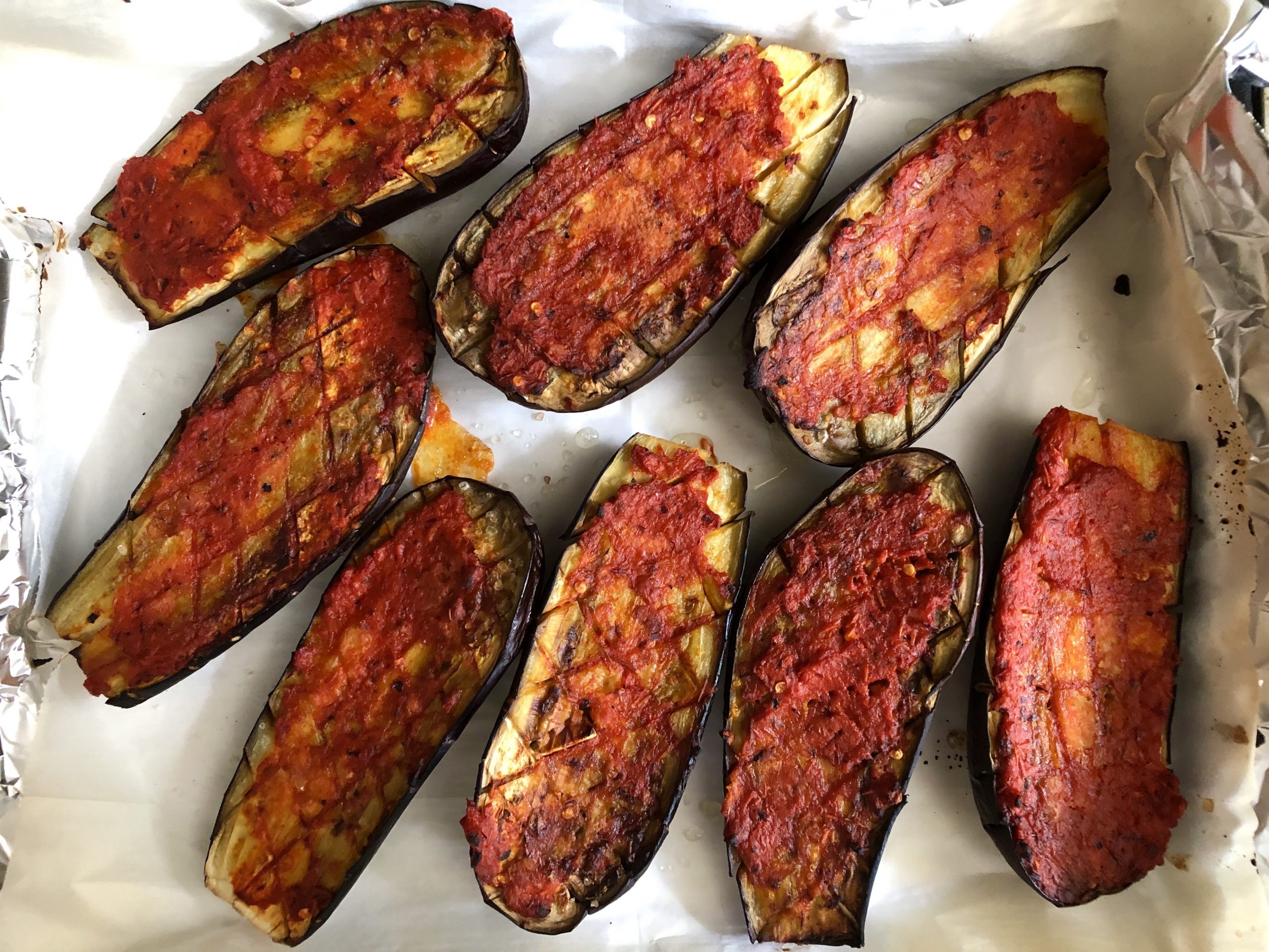 Roasted eggplants with red-pepper glaze